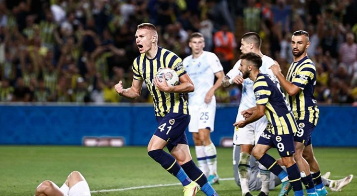 Fenerbahçe'de bir ayrılık daha!