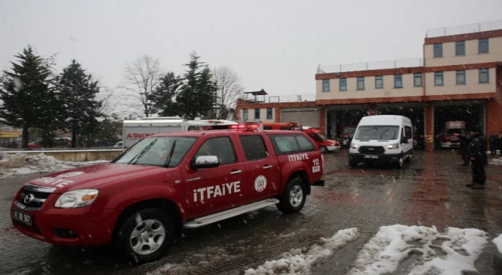 Kocaeli’den bölgeye ekipler gitmeye devam ediyor