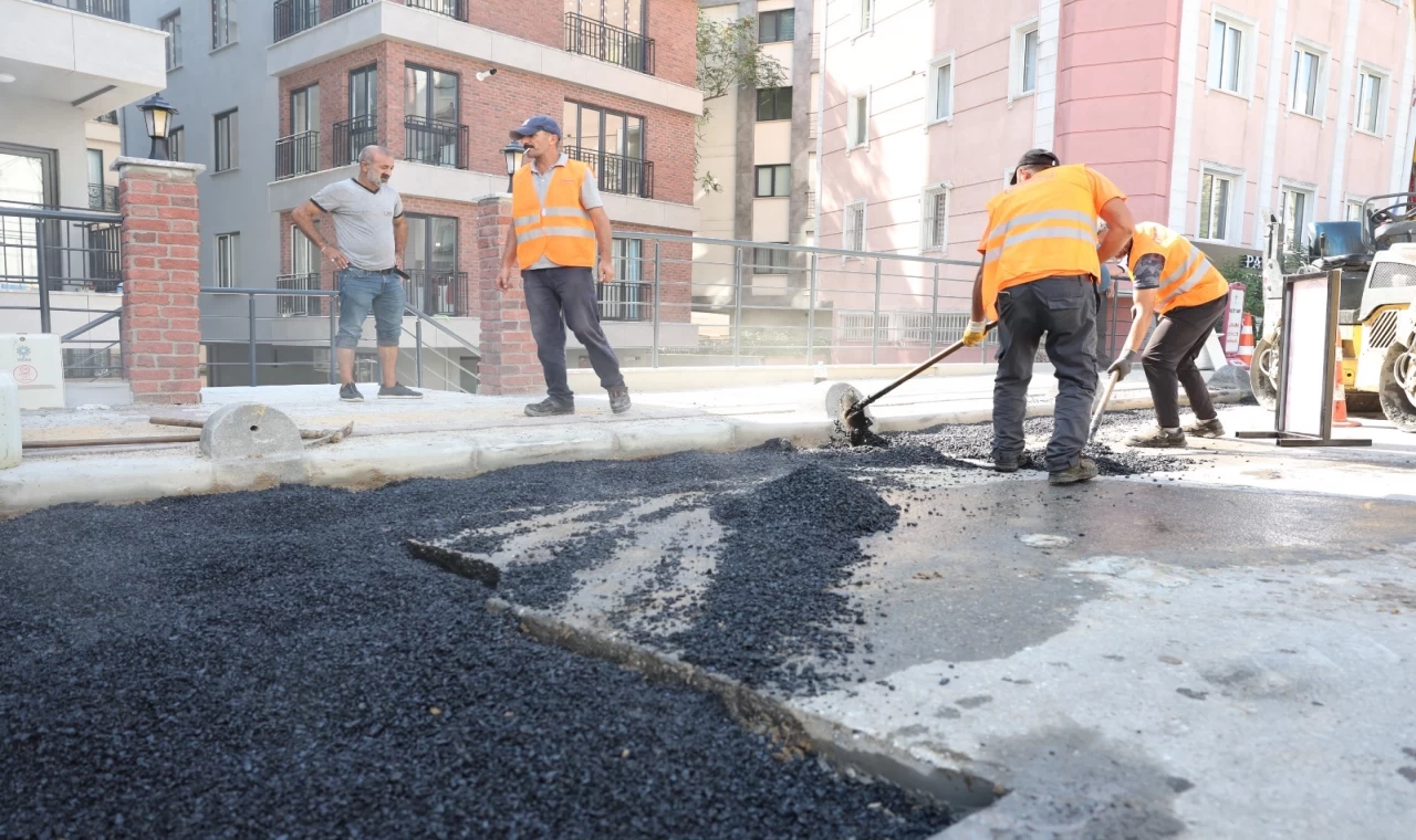 İstanbul Bakırköy’de mahalleliler talep ediyor, belediye yapıyor