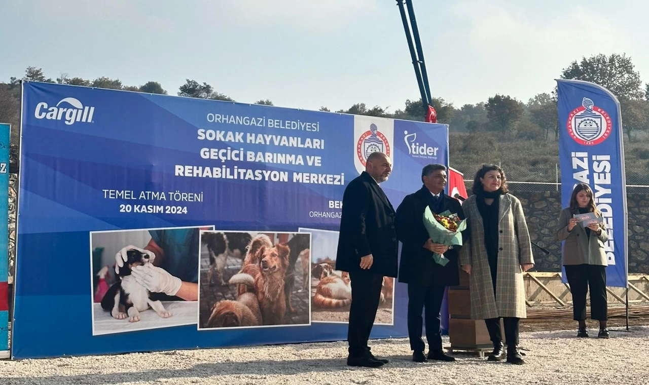 Bursa Orhangazi’de ’Sokak Hayvanları Rehabilitasyonu’ için temel atıldı