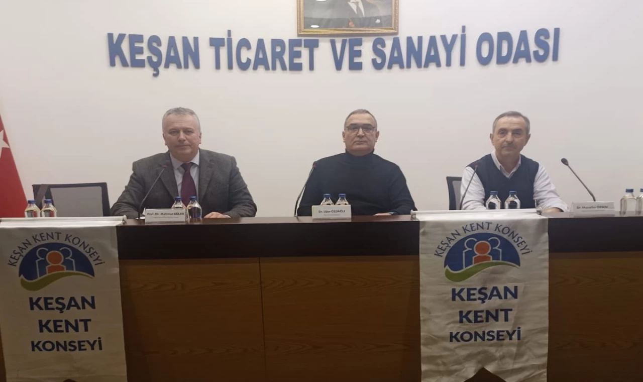 Edirne Keşan’da Kent Konseyi paneli yapıldı