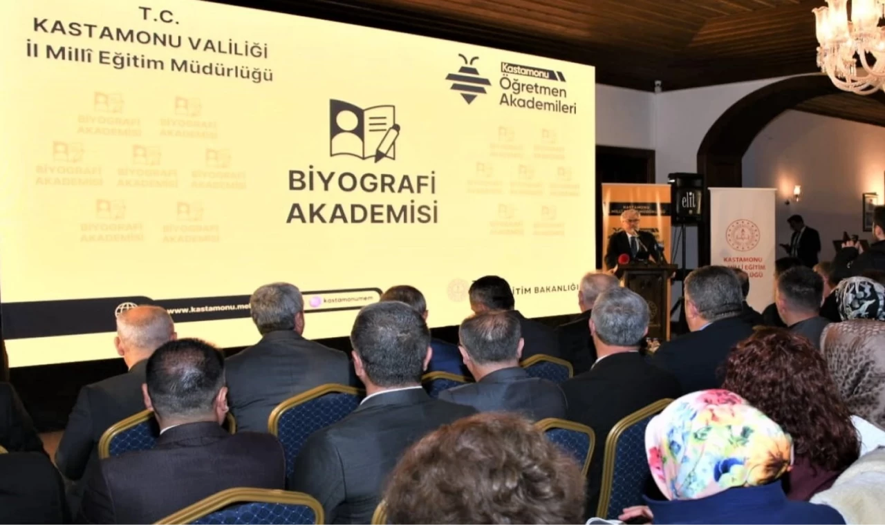 Kastamonu’da ’Biyografi Akademisi’ açıldı