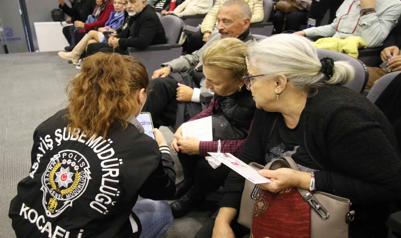 Kocaeli’nde 65 yaş üstüne güvenlik tedbirleri eğitimi