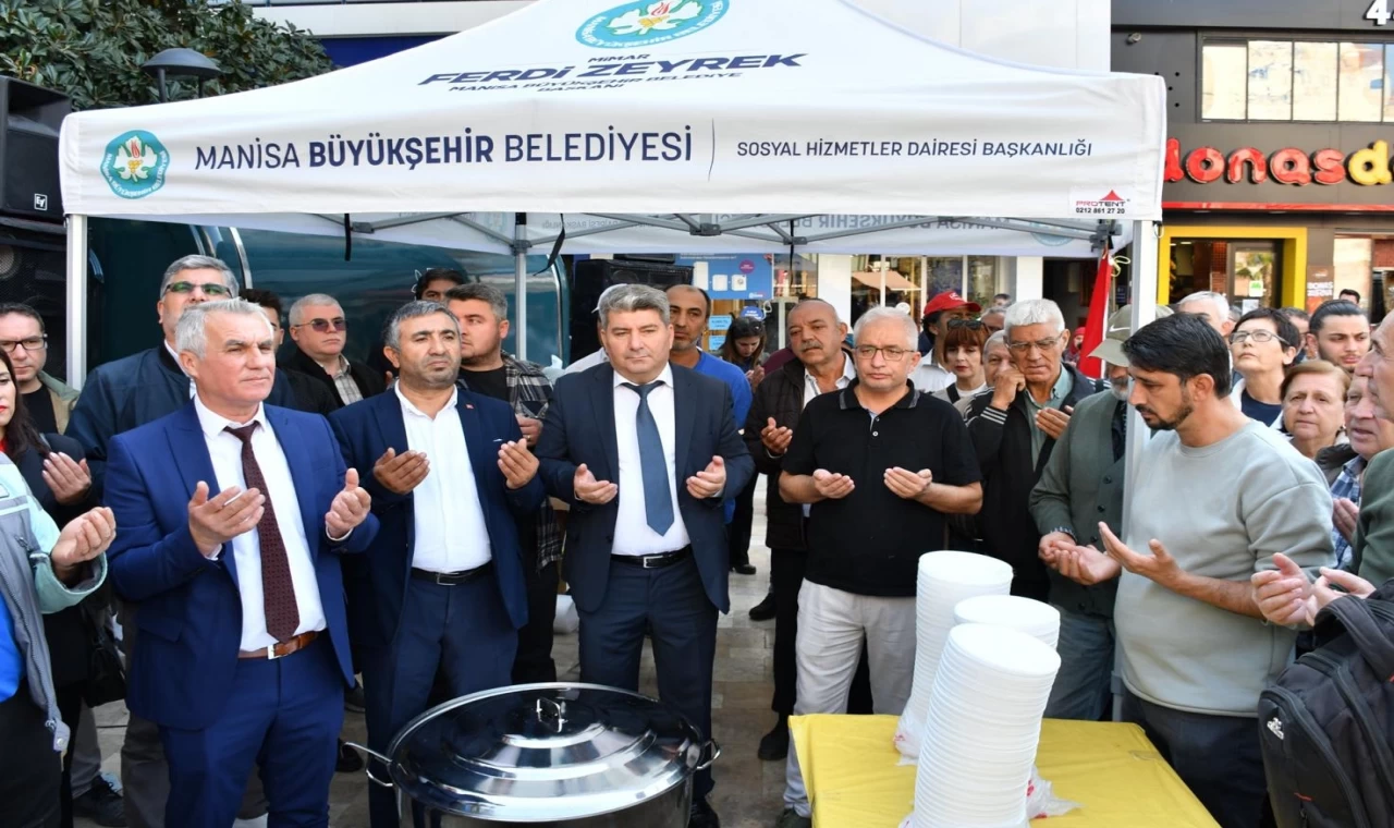 Manisa’da 3 bin kişilik keşkek hayrı