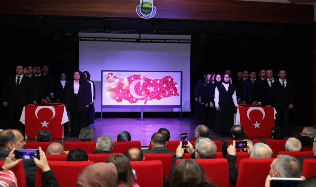 Öğretmenler Günü Bursa İnegöl’de de törenlerle kutlandı9