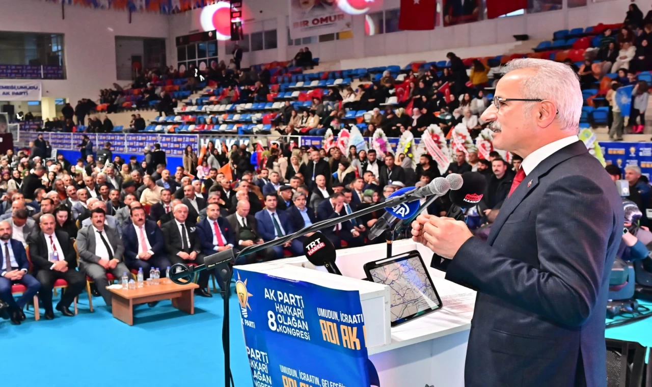 Bakan Uraloğlu: Hakkari’ye ne lazımsa yapmaya gayret ettik