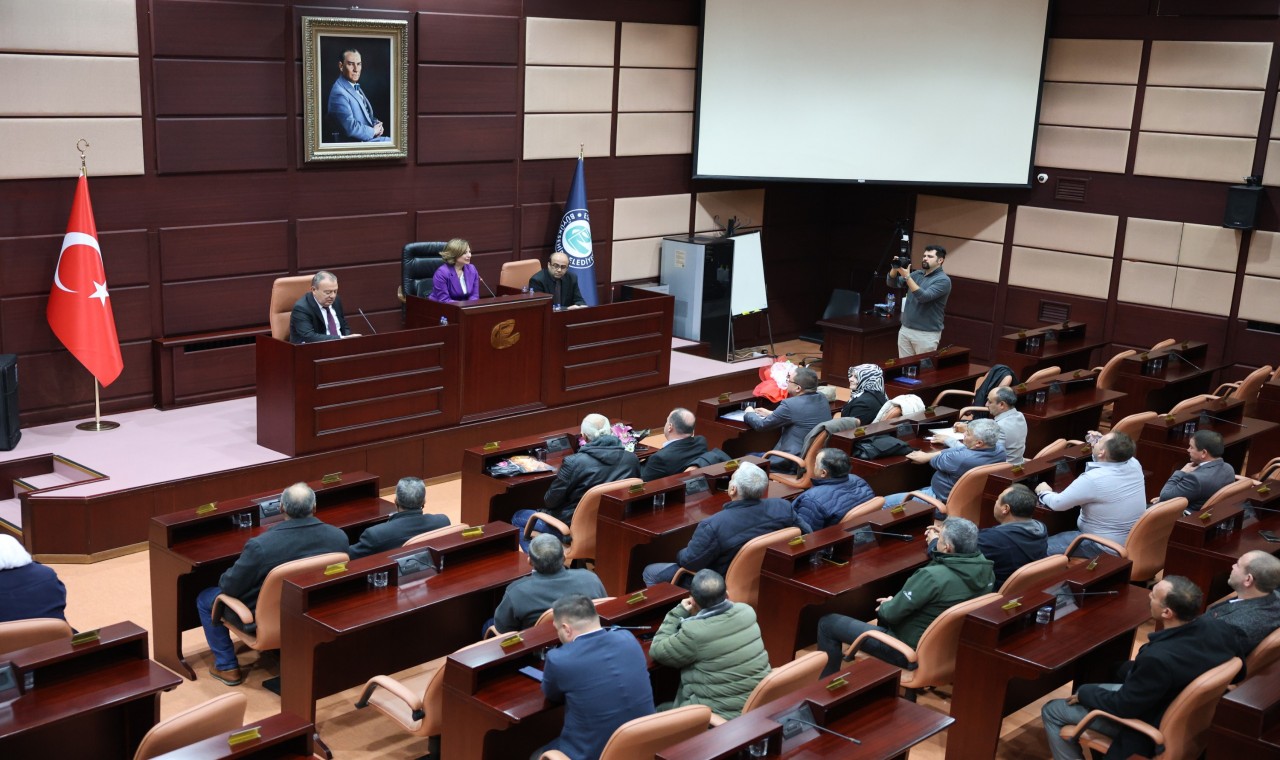 Başkan Ünlüce, Sarıcakaya ve Mihalgazi muhtarlarıyla buluştu