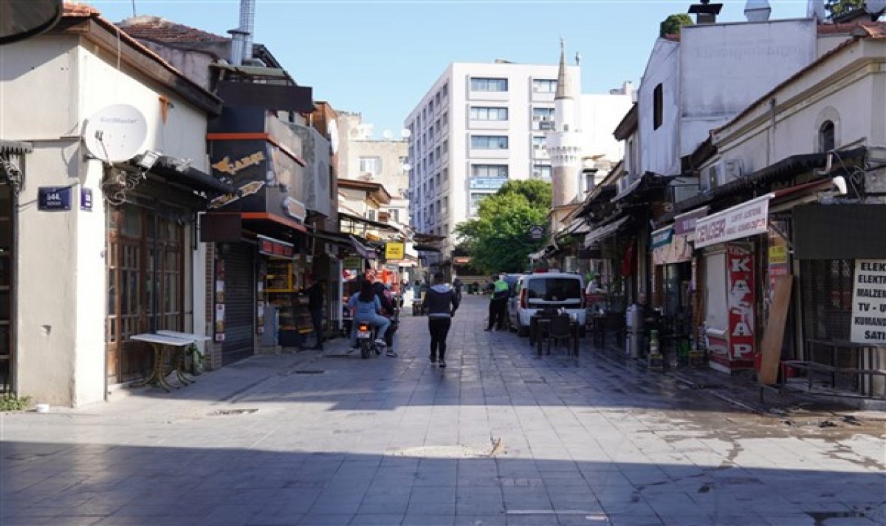 Bornova’da “Taşların Hafızası” söyleşi