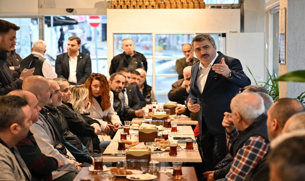 Bursa Yıldırım’da Başkan Yılmaz komşu ziyaretinde