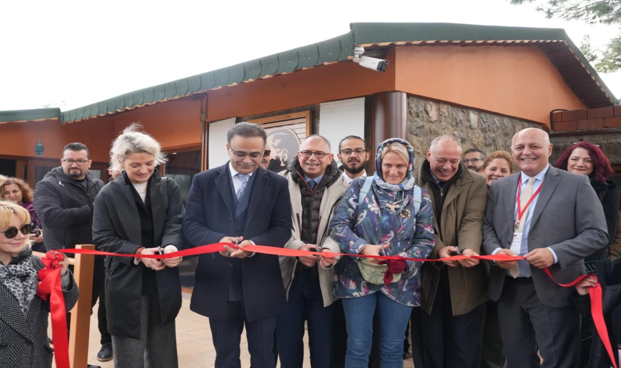 İzmir’de geleceği kurtaracak proje: ’Ekoloji Eğitim Merkezi’ açıldı