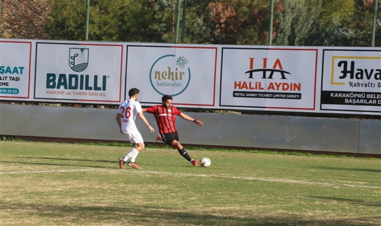 Karaköprü Belediyespor, Kepez Belediyespor ile berabere kaldı