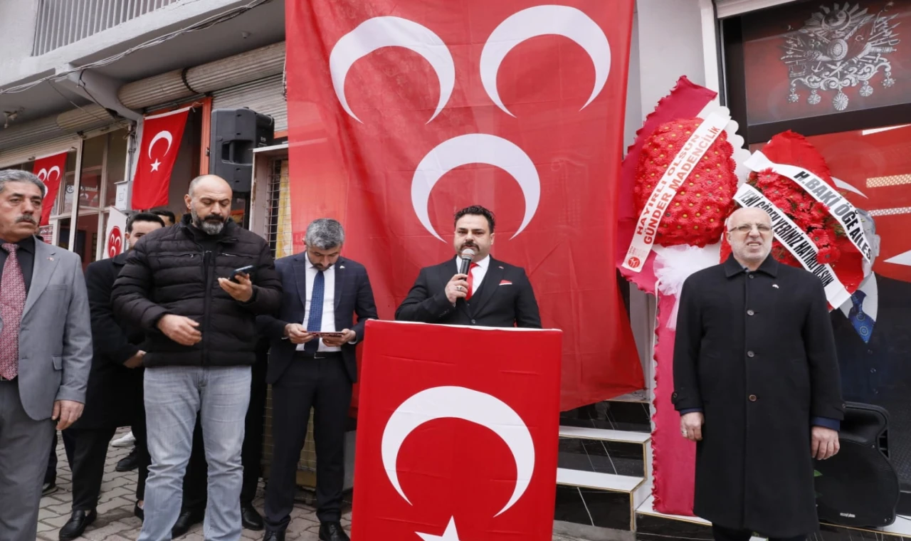 MHP Mardin Yeşilli İlçe Teşkilatı’nın yeni hizmet binası açıldı