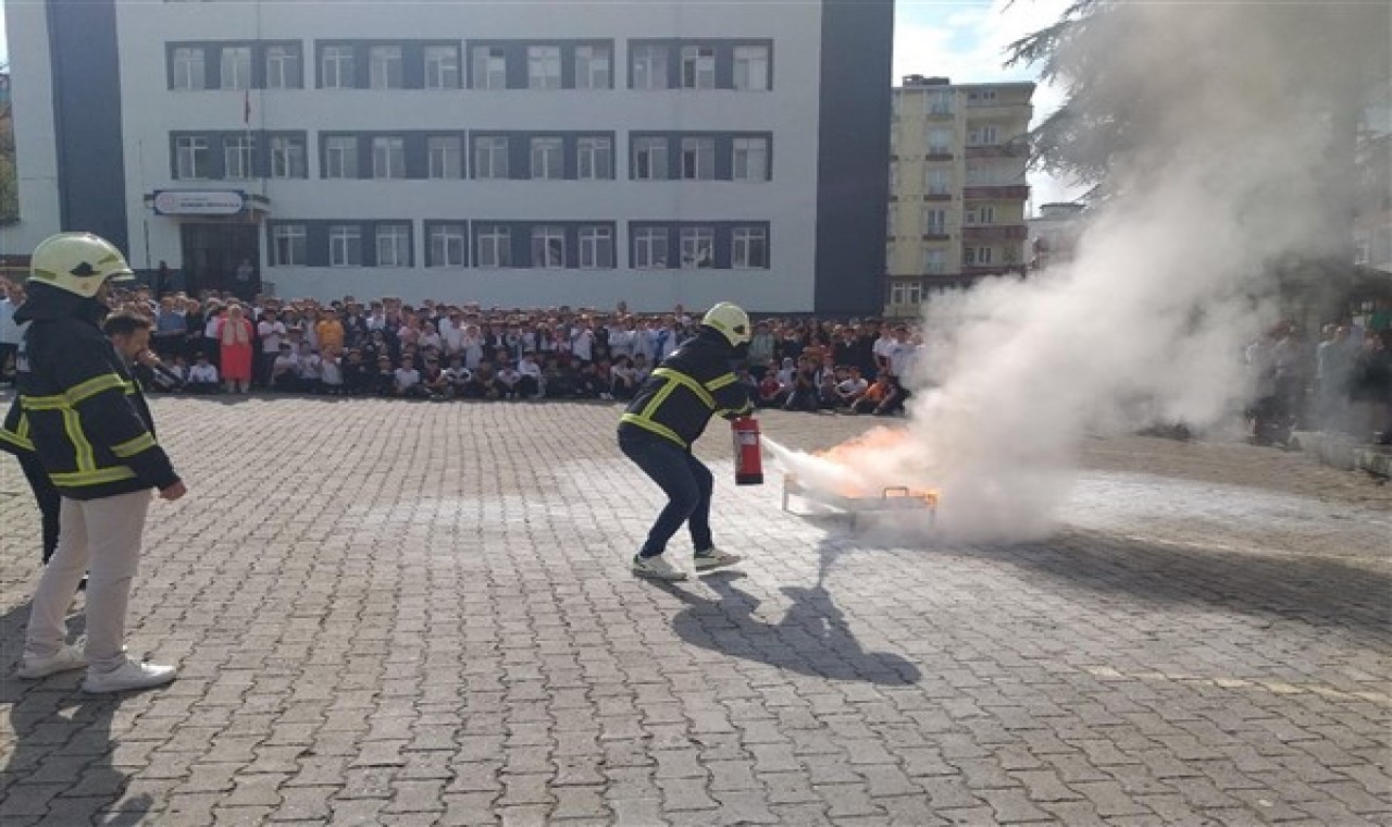 Ordu Büyükşehir Belediyesi İtfaiyesi, 22 bin 525 öğrenciye eğitim verdi