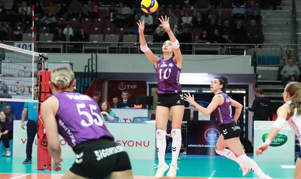 Ankara Keçiören Belediyesi, Sarıyer’i 3-0 mağlup etti