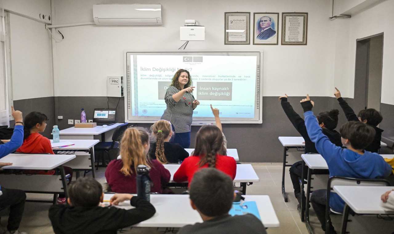 Bornova’da çocuklarla birlikte “İklim Dostu Gelecek” eğitimi