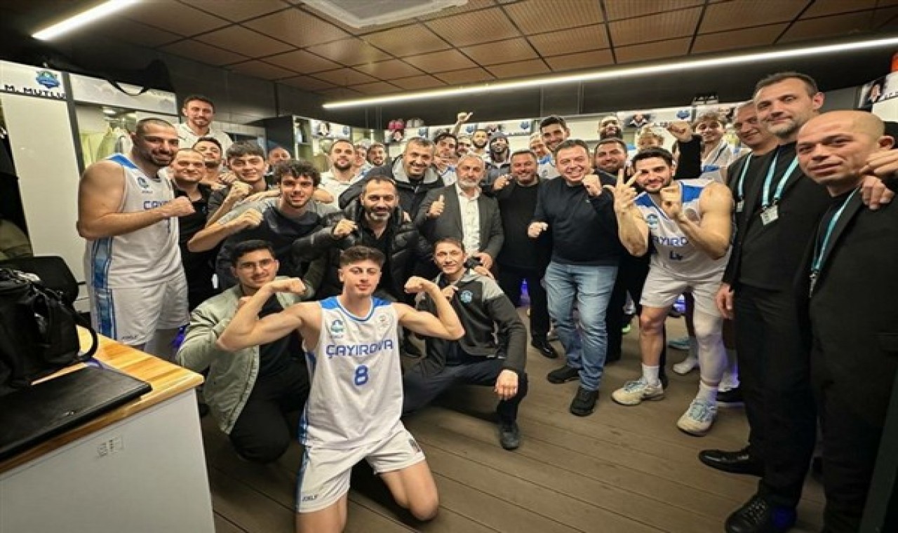 Çayırova Belediyesi Basketbol Takımı, Haremspor’u 83-79 yenerek 12. galibiyetini aldı