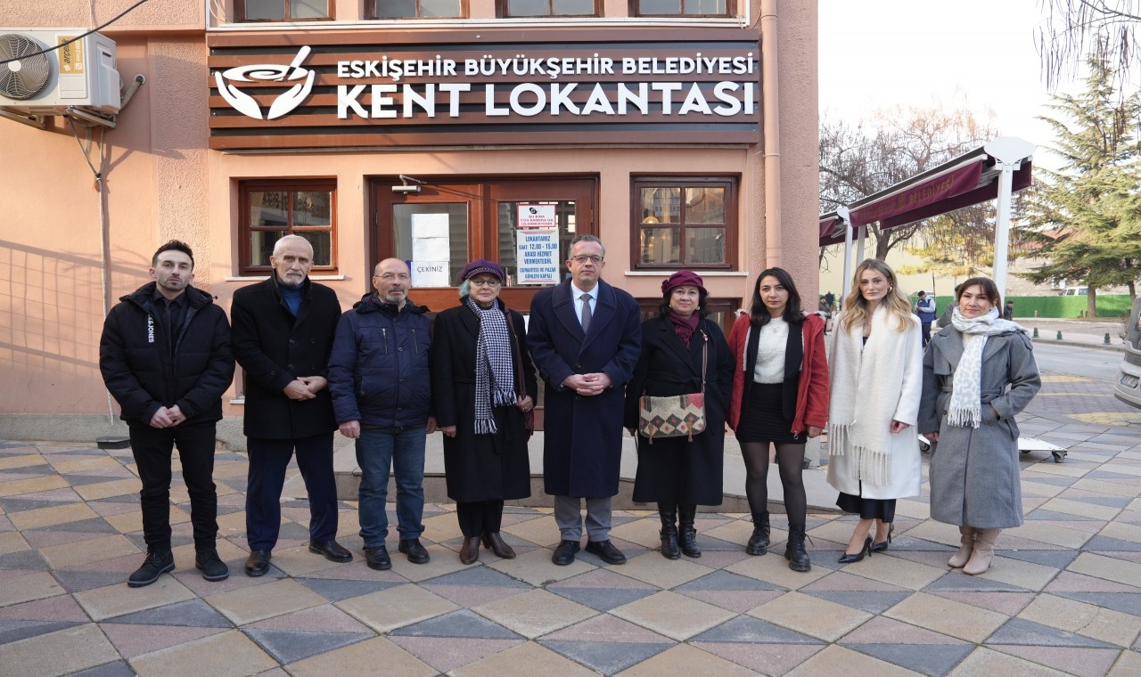 Eskişehir Kent Konseyi’nden “Askıda Yemek” uygulamasına destek