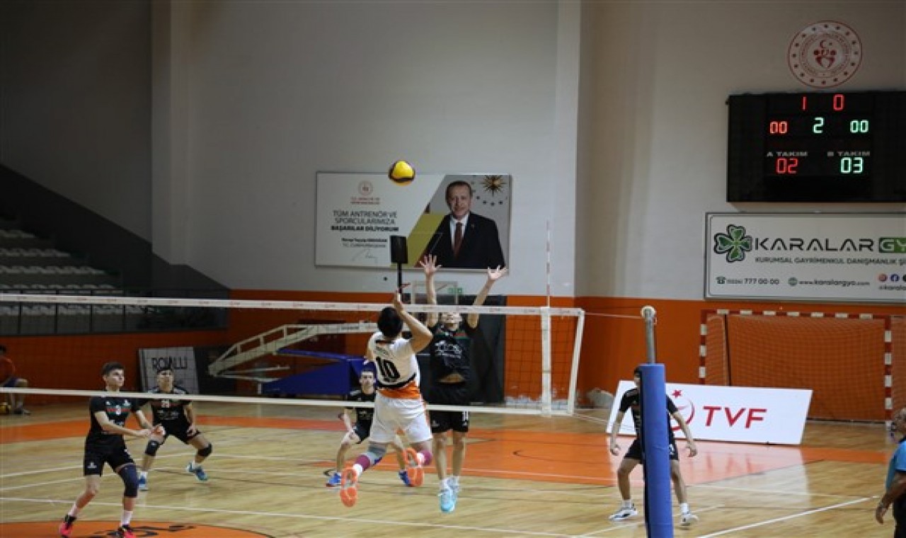 İnegöl Belediyespor Erkek Voleybol Takımı, Düzce Belediyespor’u ağırlayacak