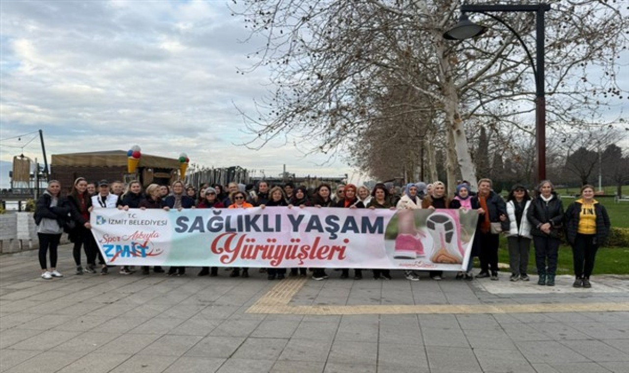 İzmit’te yılın ilk ‘Sağlıklı Yaşam Yürüyüşü’ gerçekleştirildi