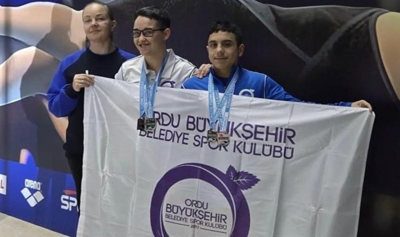 Ordu Büyükşehir Belediye Spor Kulübü Para Yüzme sporcularından derece