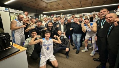 Çayırova Belediyesi Basketbol Takımı, Haremspor’u 83-79 yenerek 12. galibiyetini aldı