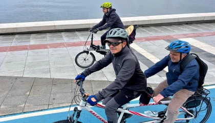 İzmir’de pedallar görme engelliler için çevrildi