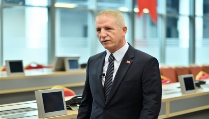 Vali Gül: Mülki idare amirleri ellerinden gelen her fedakarlığı yapıyor